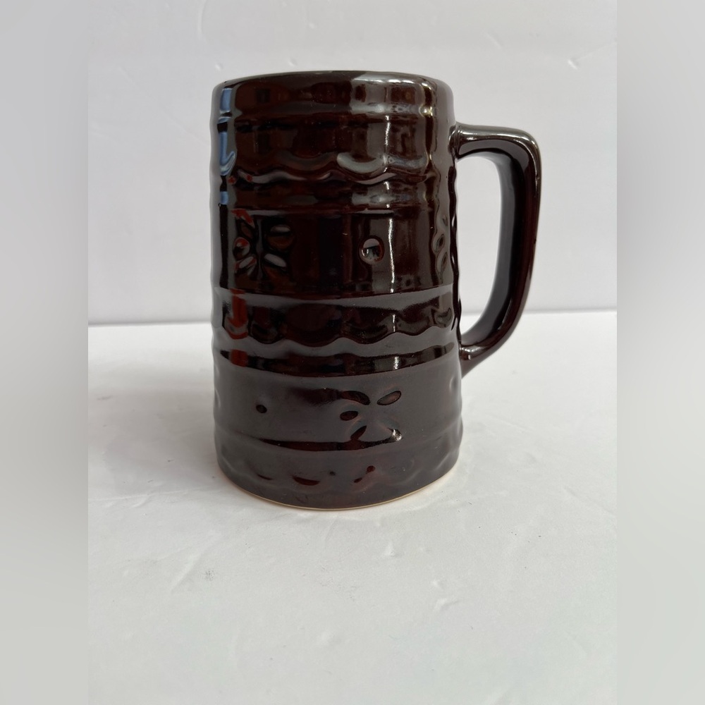 VINTAGE HULL MACREST BROWN DAISY DOT STONEWARE COFFEE CUP MUG OR BEER STEN